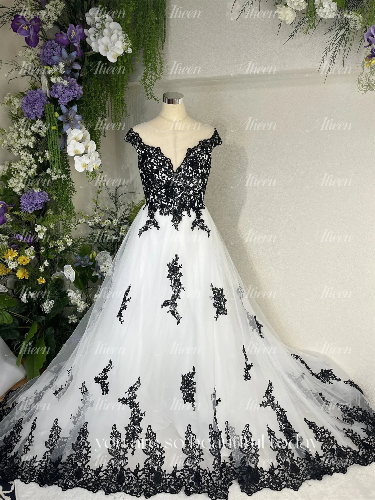 ELITE ATTIRE Luxury Custom Gala & Wedding Evening Gown